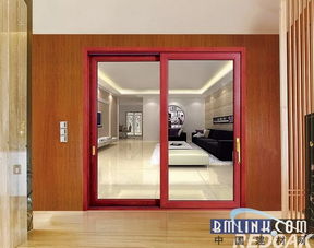 中國紅，那一抹驚艷的門窗制造